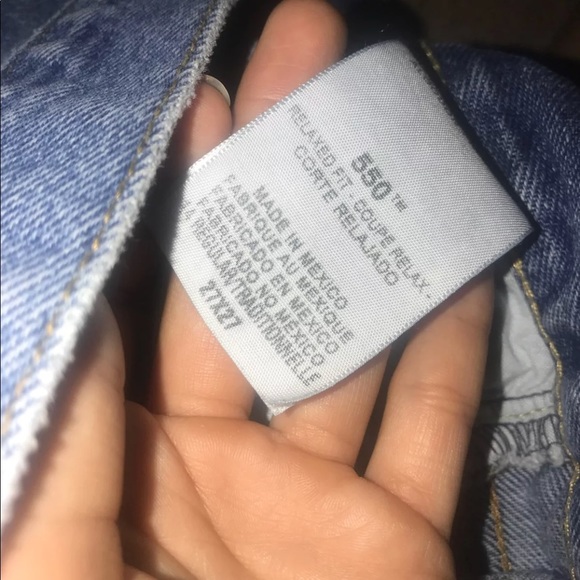⚠️SOLD⚠️Vintage Levi’s Jeans - Picture 7 of 7
